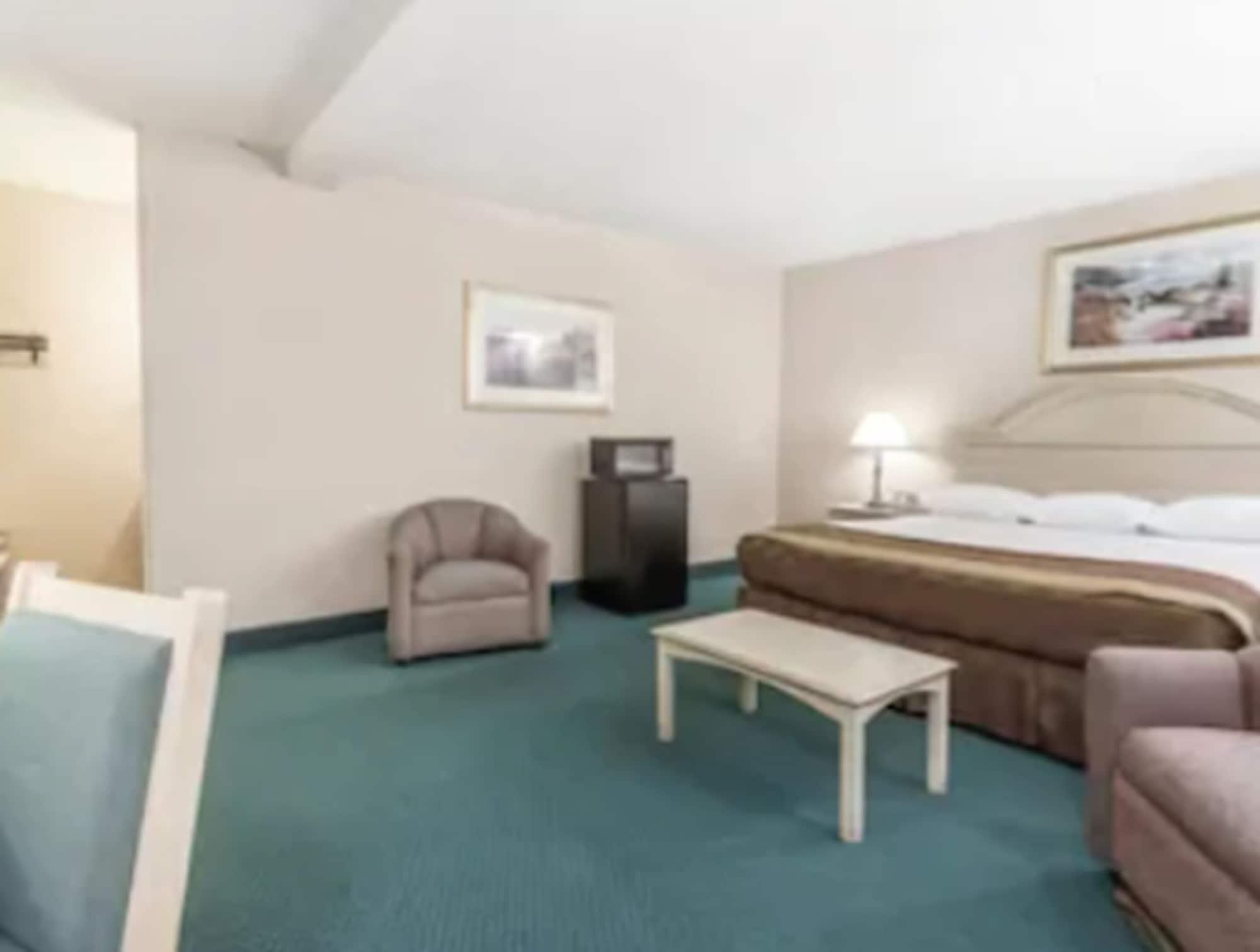Travelodge By Wyndham San Francisco Airport North 2* South San Francisco