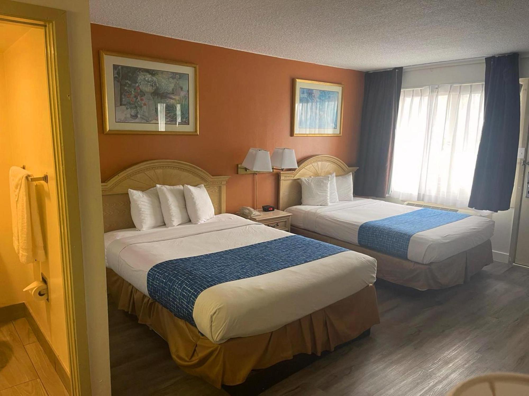 Hotel Travelodge By Wyndham San Francisco Airport North 2*